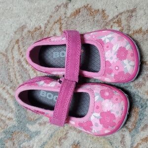 Bogs Hopscotch Mary jane flower pink